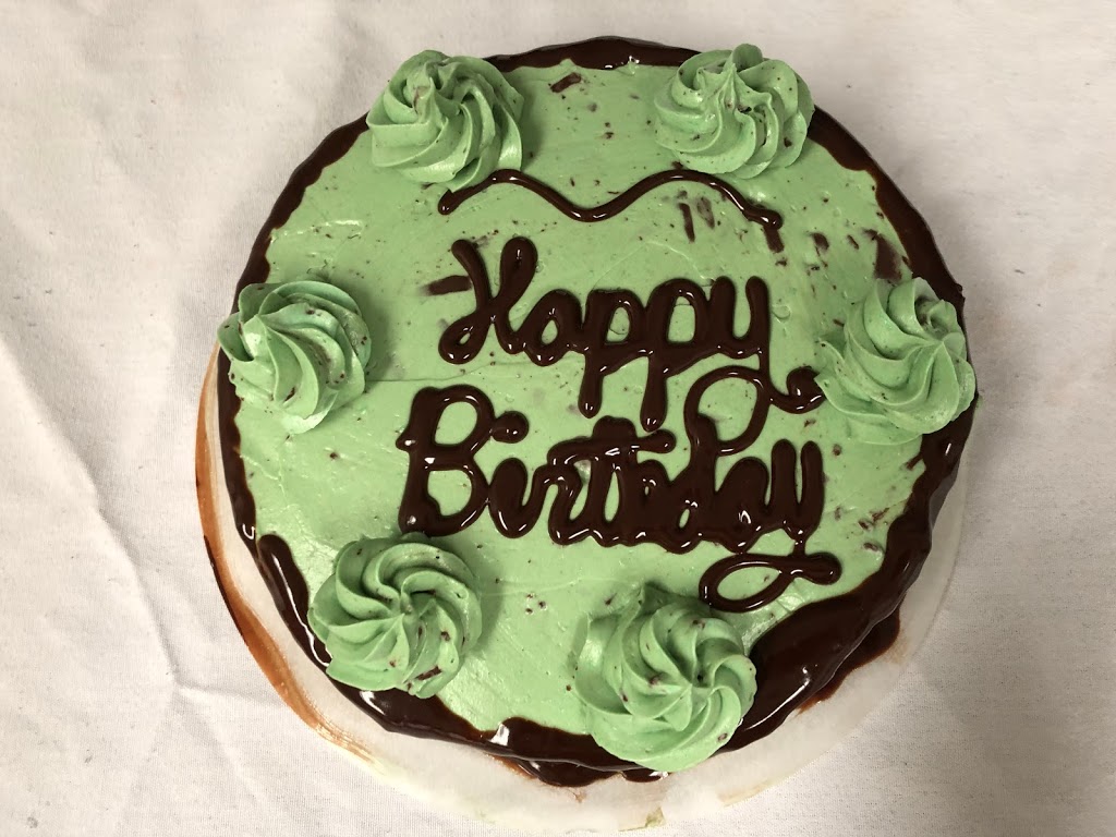 Sweet Dreams Cake Boutique | 1507 Powell St #150, Vancouver, BC V5L 5C3, Canada | Phone: (250) 842-8153