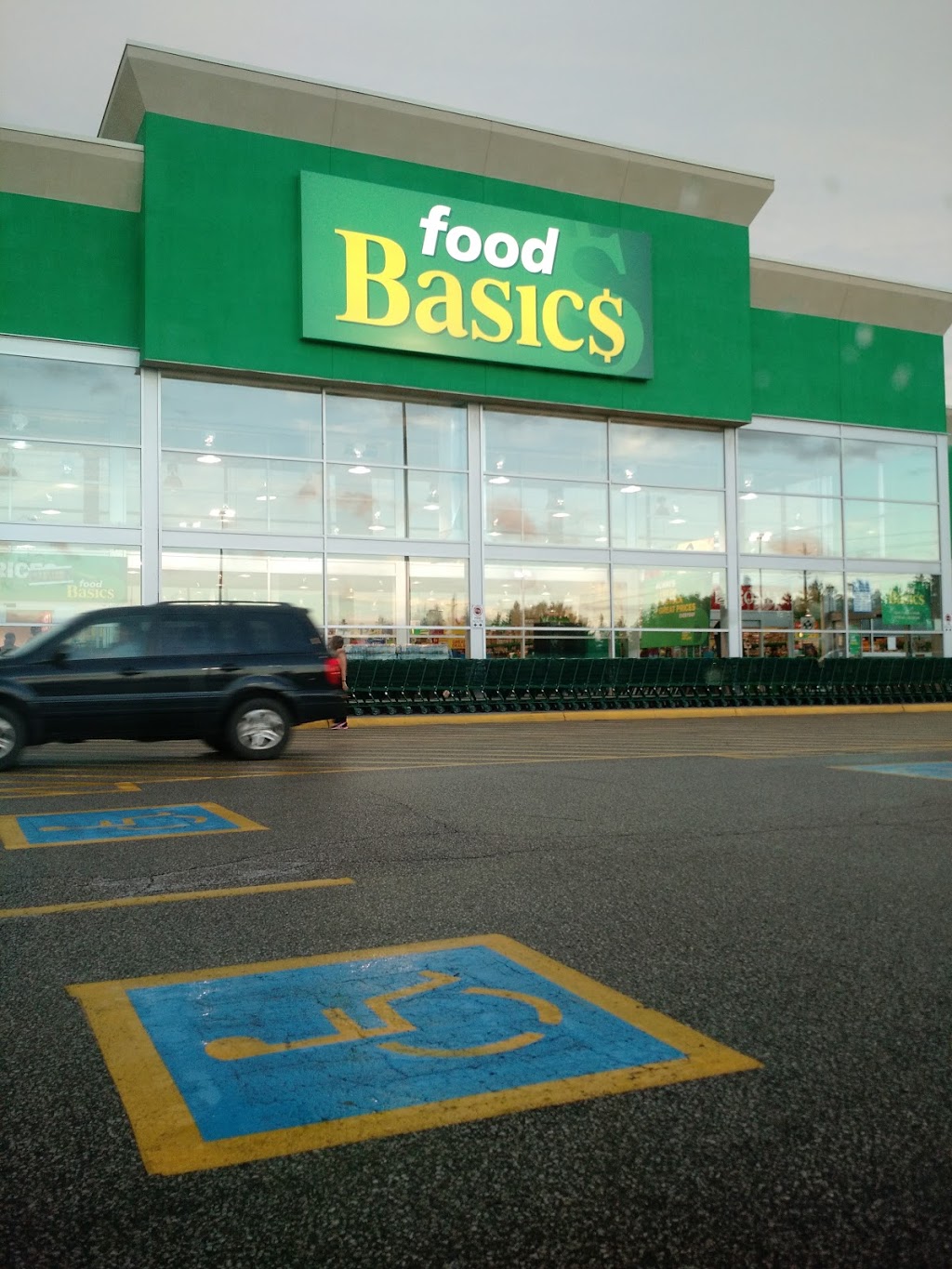 Food Basics | 975 W Ridge Blvd, Orillia, ON L3V 8A3, Canada | Phone: (705) 326-5200