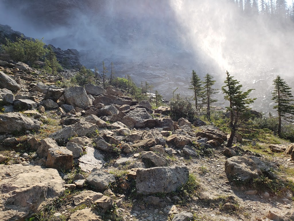 Takakkaw Falls | Yoho National Park, Columbia-Shuswap, BC V0A 1G0, Canada | Phone: (250) 343-6783
