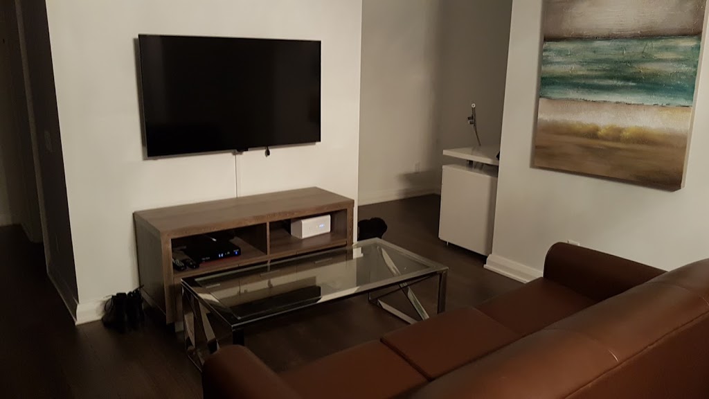 Bellamond Yorkville | 155 Yorkville Ave, Toronto, ON M5R 1C4, Canada | Phone: (647) 799-3875