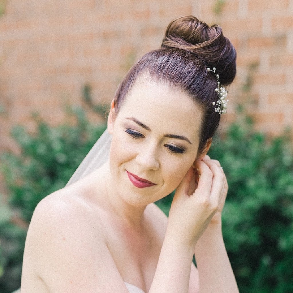 Liana LaCroix Beauty | 84 Rue Principale, Waltham, QC J0X 3H0, Canada | Phone: (613) 559-0047