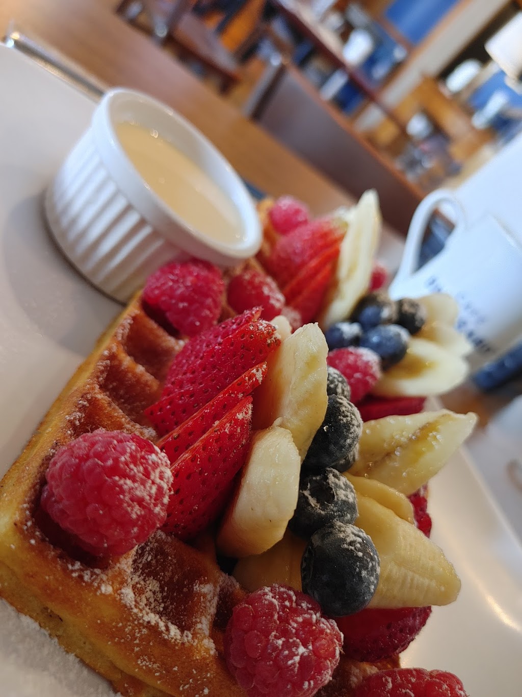 Chez 4’s | 18 Rue Saint-Jean-Baptiste E, Rigaud, QC J0P 1P0, Canada | Phone: (450) 206-0578