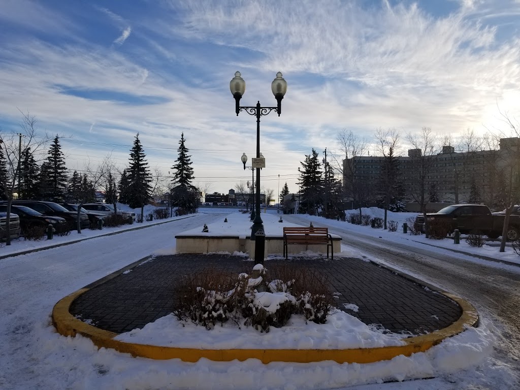 Riviera Plaza and Conference Centre Calgary Airport | 3515 26 St NE, Calgary, AB T1Y 7E3, Canada | Phone: (403) 250-8855