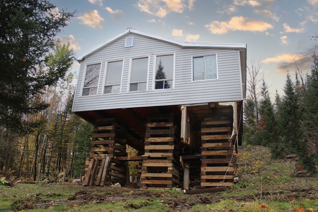 Cottage Rescue | 1017 Laycox Rd, Gravenhurst, ON P1P 1R3, Canada | Phone: (705) 640-0114