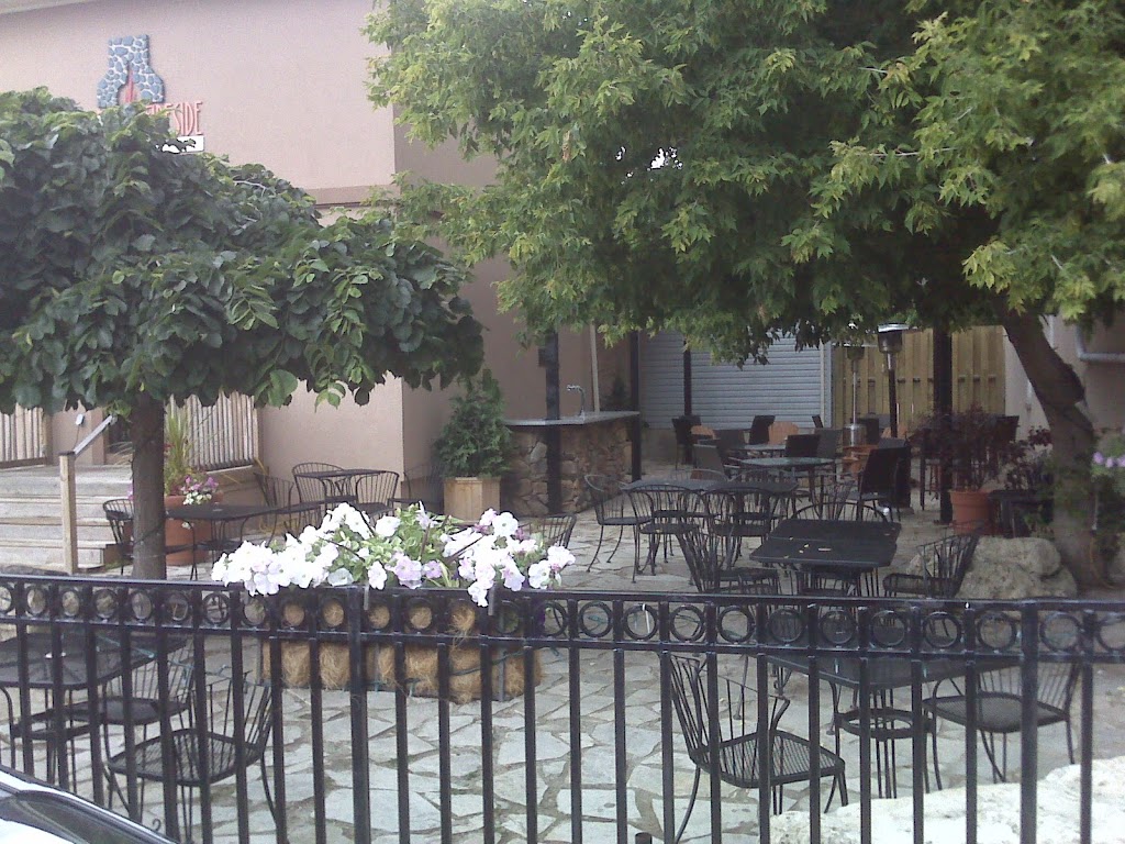 Allans Fireside Grill | 623 Green St, Port Elgin, ON N0H 2C0, Canada | Phone: (519) 832-4745