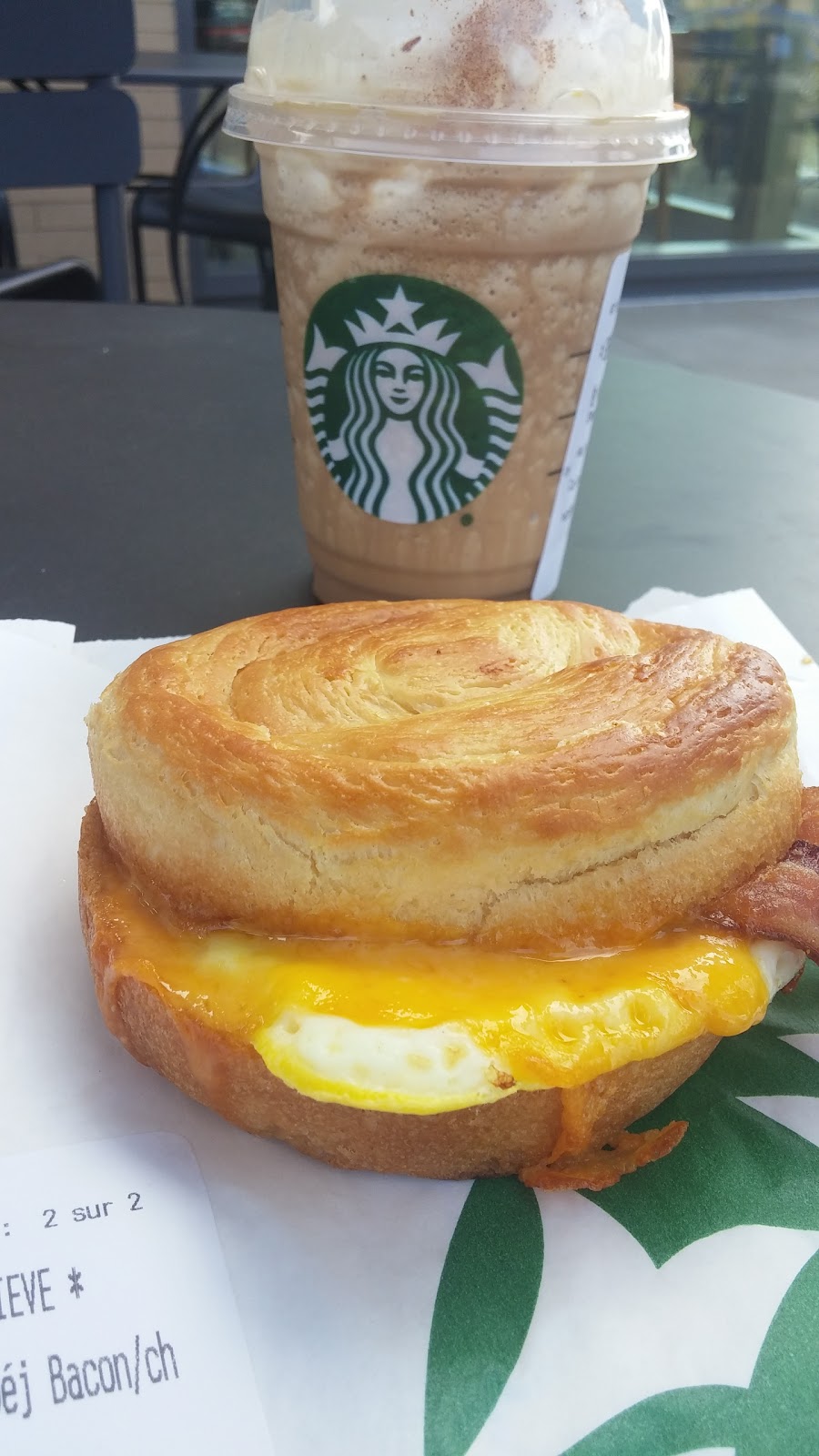 Starbucks | 2790 Avenue St David, Québec, QC G1C 5W2, Canada | Phone: (418) 663-2122