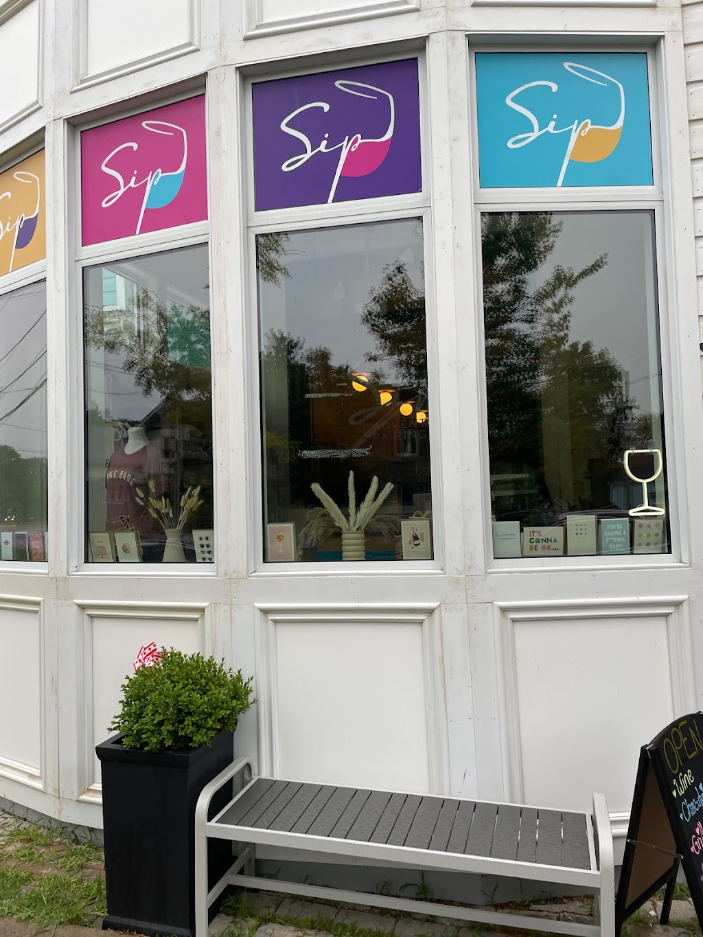 The Sip | 312 Main St, Wellington, ON K0K 3L0, Canada | Phone: (416) 451-0304