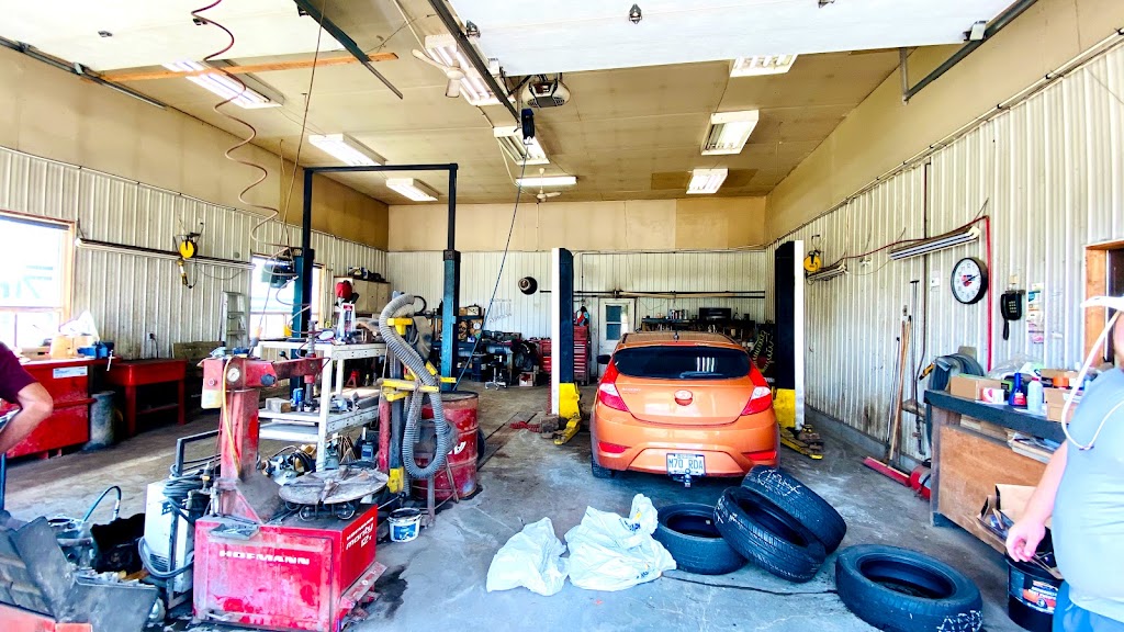 Garage Daniel Corriveau | 25 Rang Saint-Jean-Baptiste, Saint-Fabien-de-Panet, QC G0R 2J0, Canada | Phone: (418) 249-2835