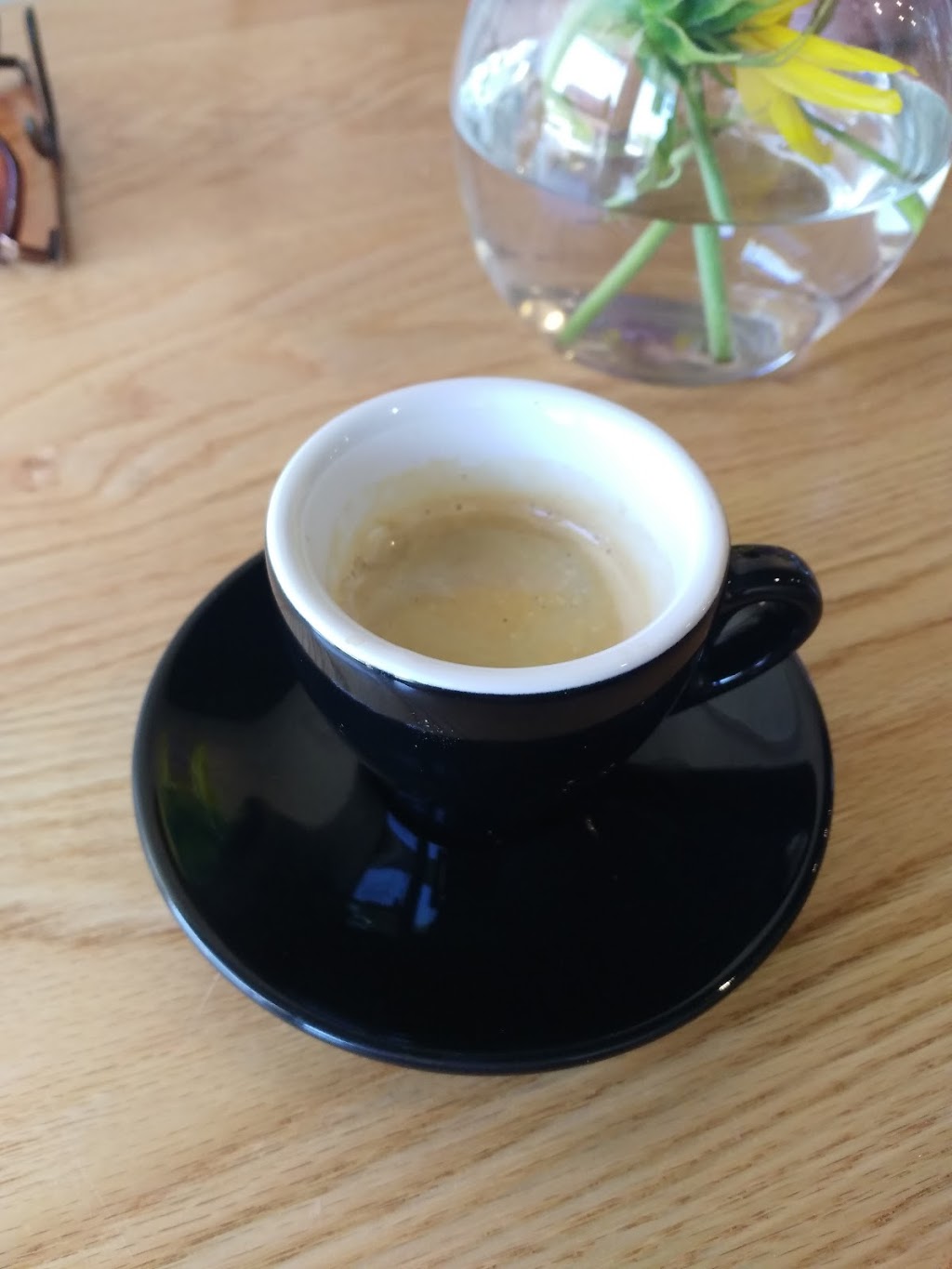 The Carolinian Café | 5 Cayuga St N, Cayuga, ON N0A 1E0, Canada | Phone: (289) 426-2686