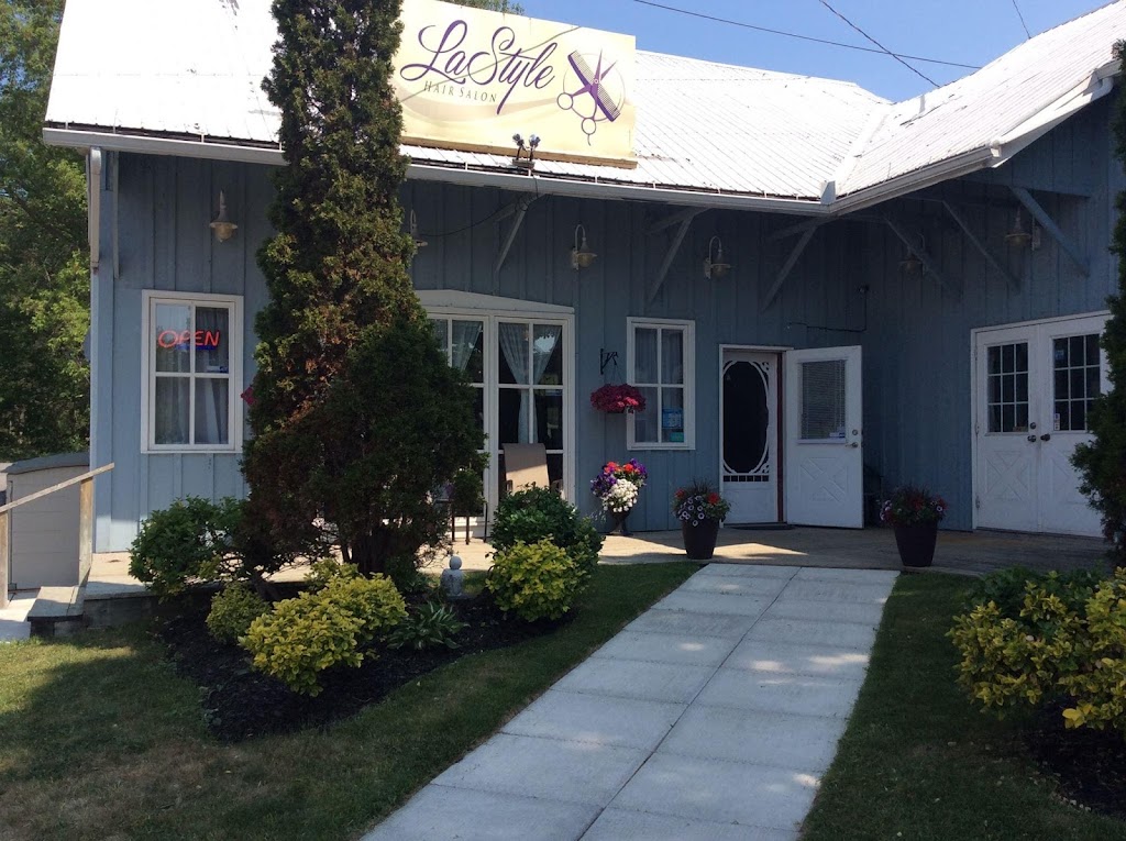 La Style Hair Salon | 116 King St W, Bowmanville, ON L1C 1R5, Canada | Phone: (905) 419-2058