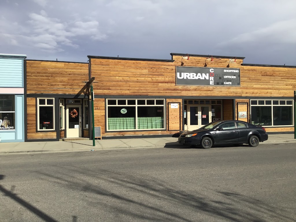 Digbee’s Diner | 257 24 St, Fort Macleod, AB T0L 0Z0, Canada | Phone: (403) 557-0277