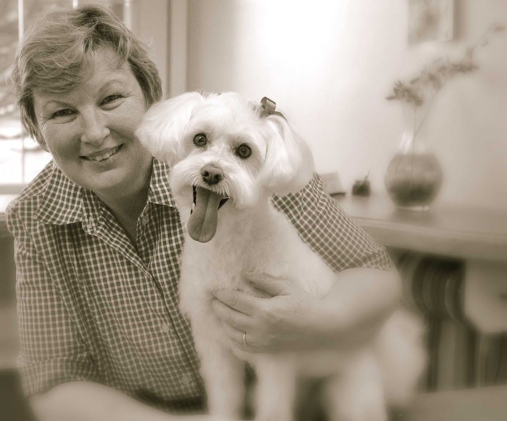 Ladysmith Dog Grooming | 526 Kitchener St, Ladysmith, BC V9G, Canada | Phone: (250) 245-8111