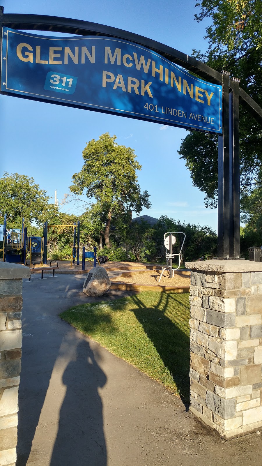 Glenn McWhinney Park | St, 401 Roch St, Winnipeg, MB R2K 0N5, Canada