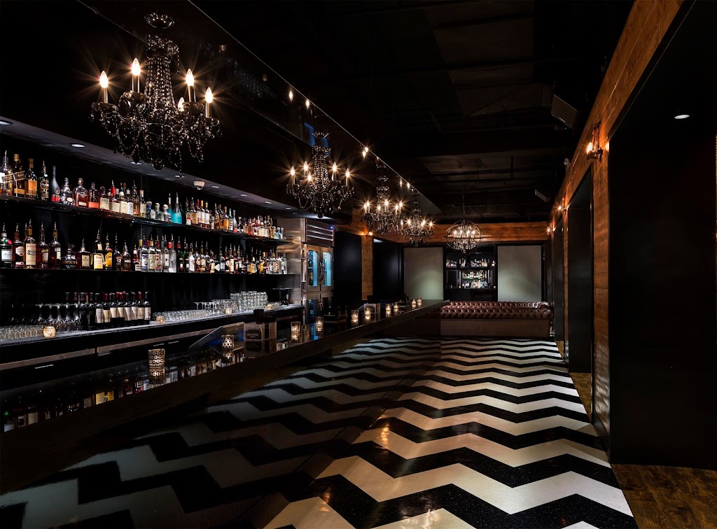 Twelve West | 1219 Granville St, Vancouver, BC V6Z 1M6, Canada | Phone: (604) 653-6335