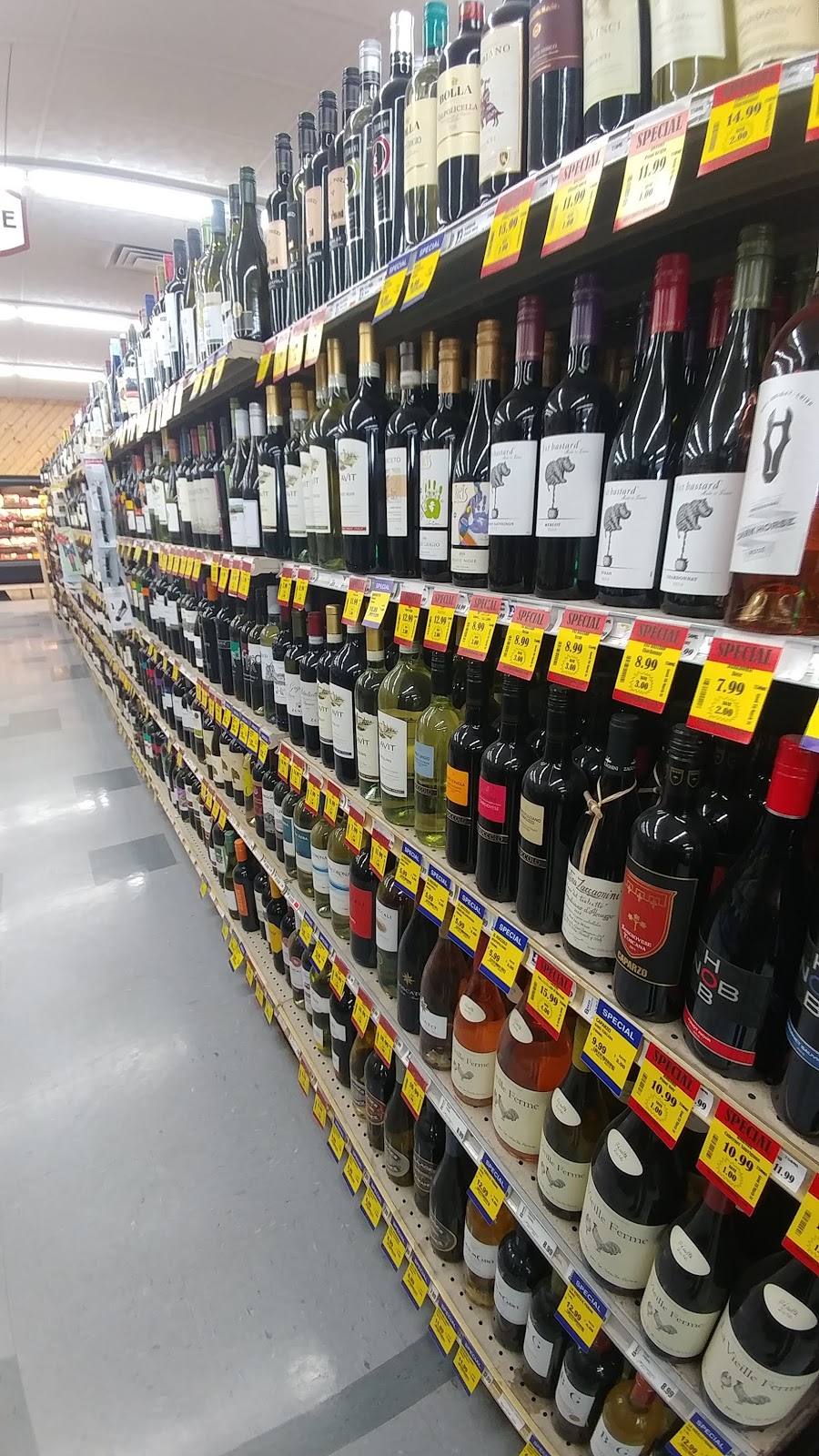C & C Supermarket | 71 Church St, Barton, VT 05822, USA | Phone: (802) 525-3444