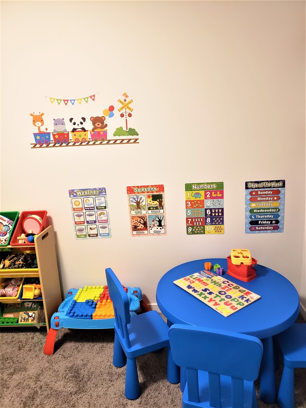 Bumblebee Dayhome | 4427 Annett Common SW, Edmonton, AB T6W 2V9, Canada | Phone: (587) 501-2408