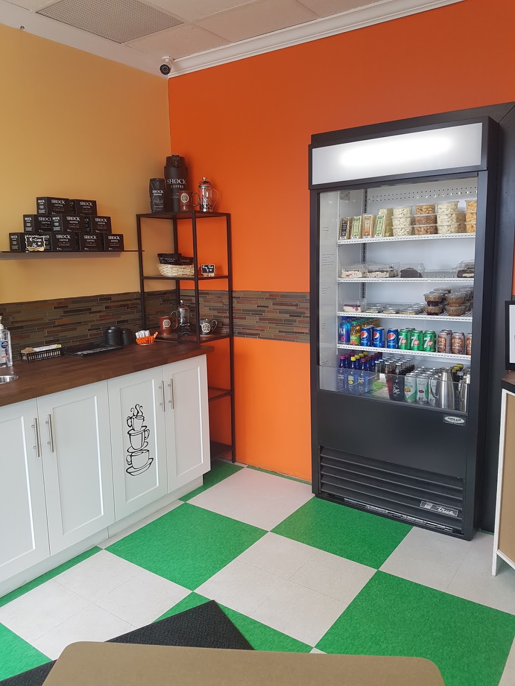 Cals Bakery & Cafe | 331 Bayfield St unit 5, Barrie, ON L4M 3C2, Canada | Phone: (705) 792-1769