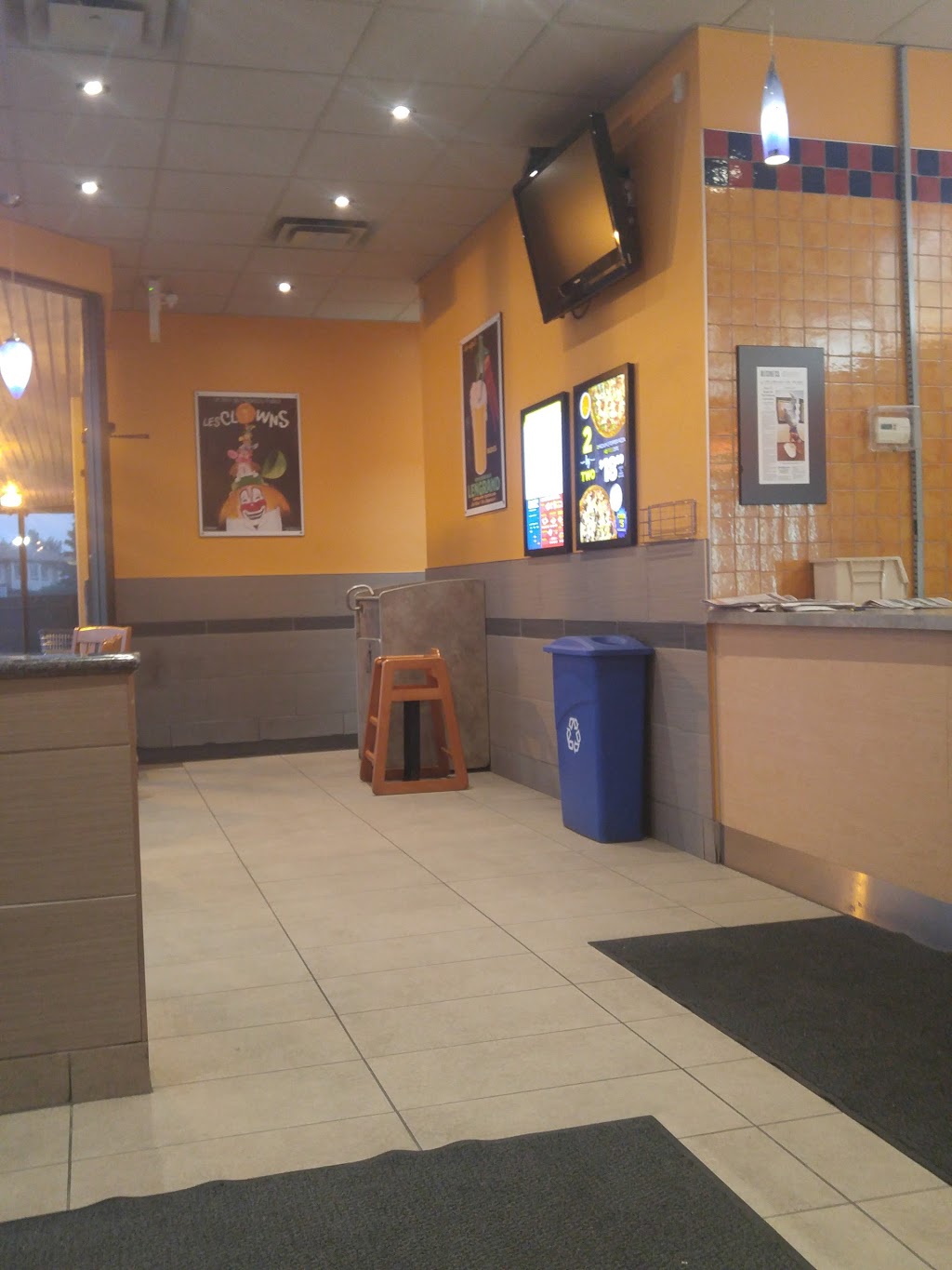 Pizza 73 | 3709 26 Ave NE #2, Calgary, AB T1Y 4S3, Canada | Phone: (403) 273-7373
