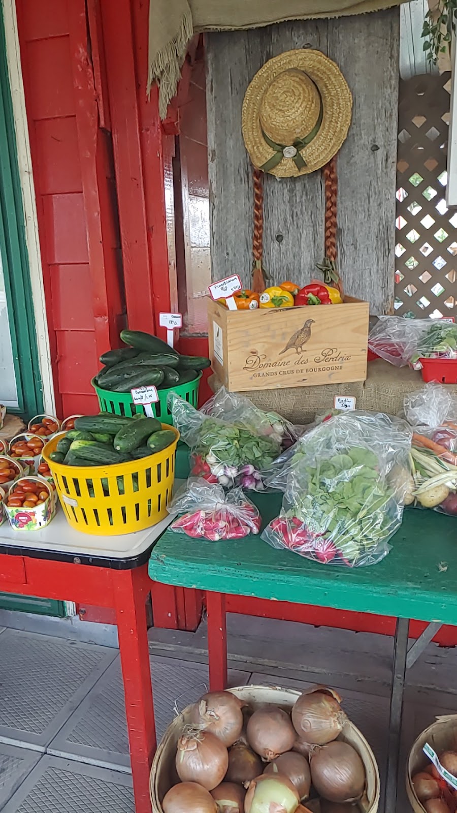 Ferme Perron (La) | 2477 Rang Saint-Jacques, Saint-Jacques, QC J0K 2R0, Canada | Phone: (450) 839-6706