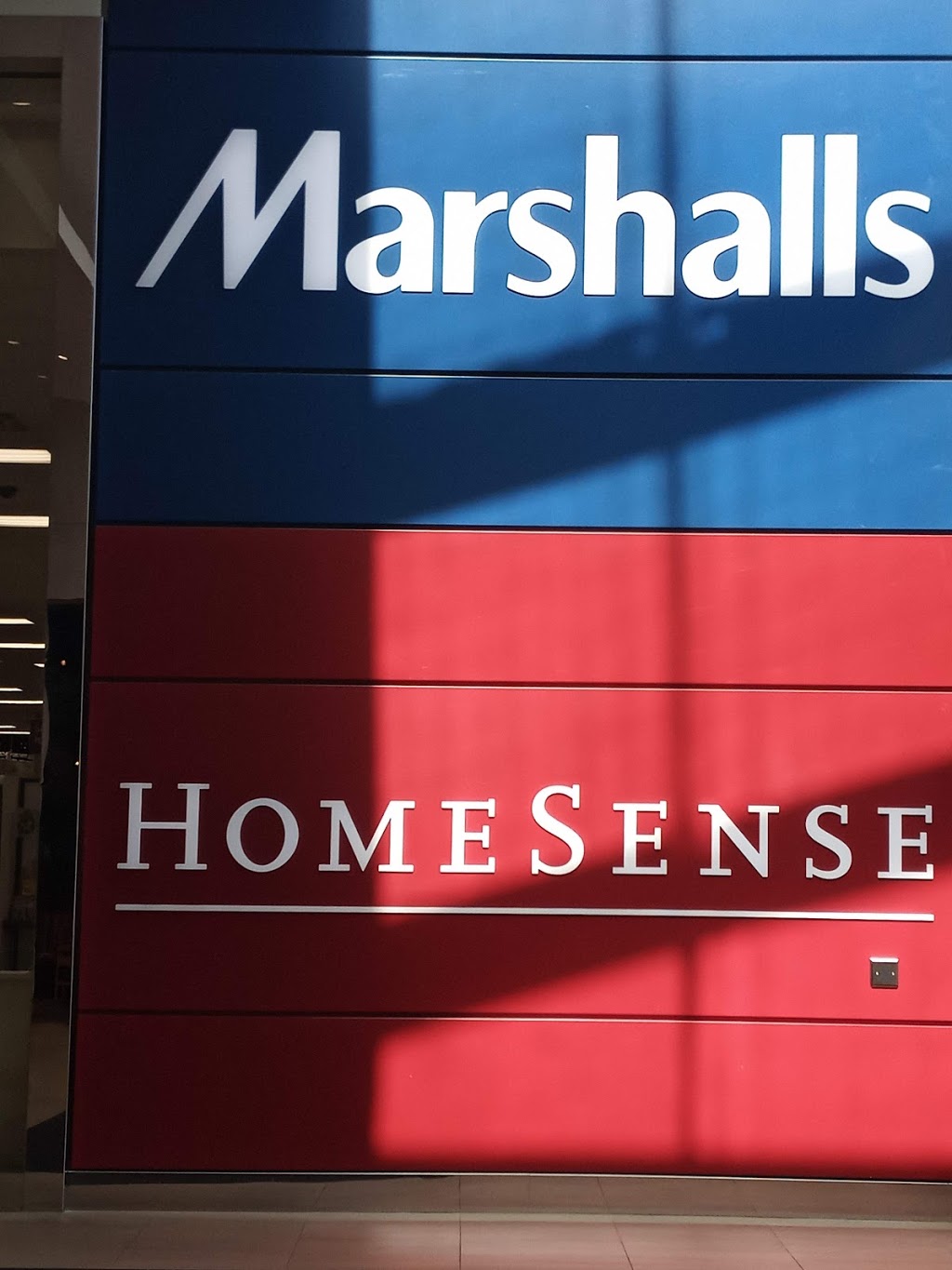 Marshalls | 9350 Yonge St, Richmond Hill, ON L4C 5G2, Canada | Phone: (905) 884-8057