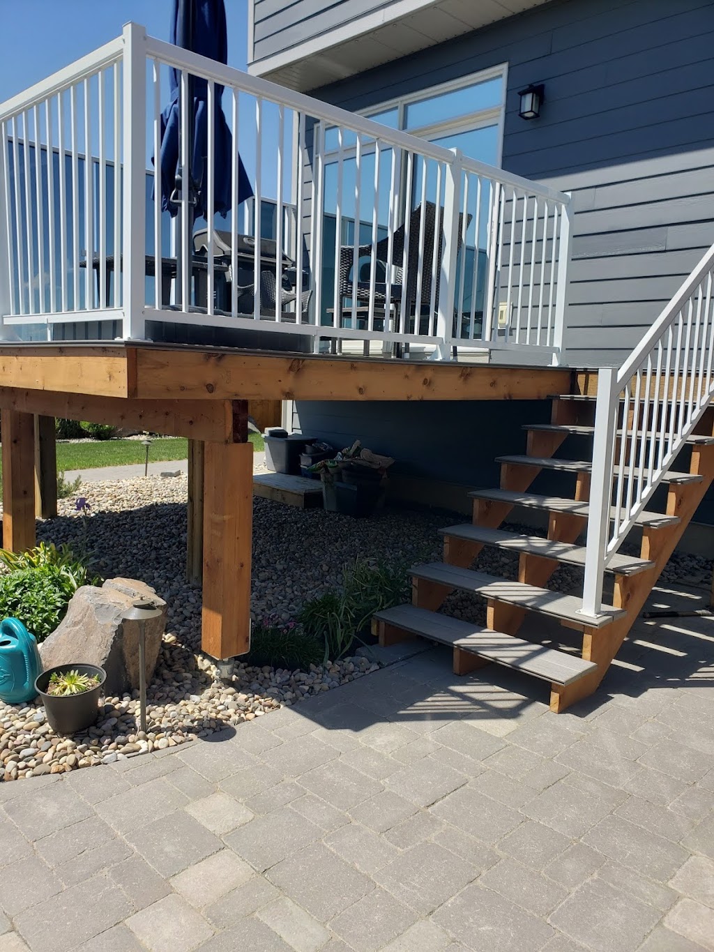 The Reno Guys Inc. | 3740 30 St N unit #20, Lethbridge, AB T1H 6Z4, Canada | Phone: (403) 593-1349