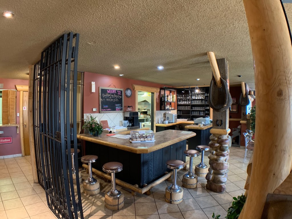 LadySmith Cafe & Lodging | 110 1 Ave N, Trochu, AB T0M 2C0, Canada | Phone: (403) 442-2900