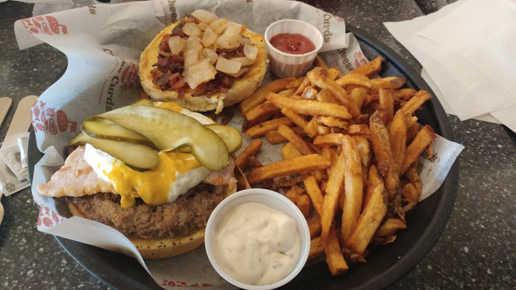 Cheese Curds Gourmet Burgers + Poutinerie | 600 Windmill Rd, Dartmouth, NS B3B 1B5, Canada | Phone: (902) 446-4400
