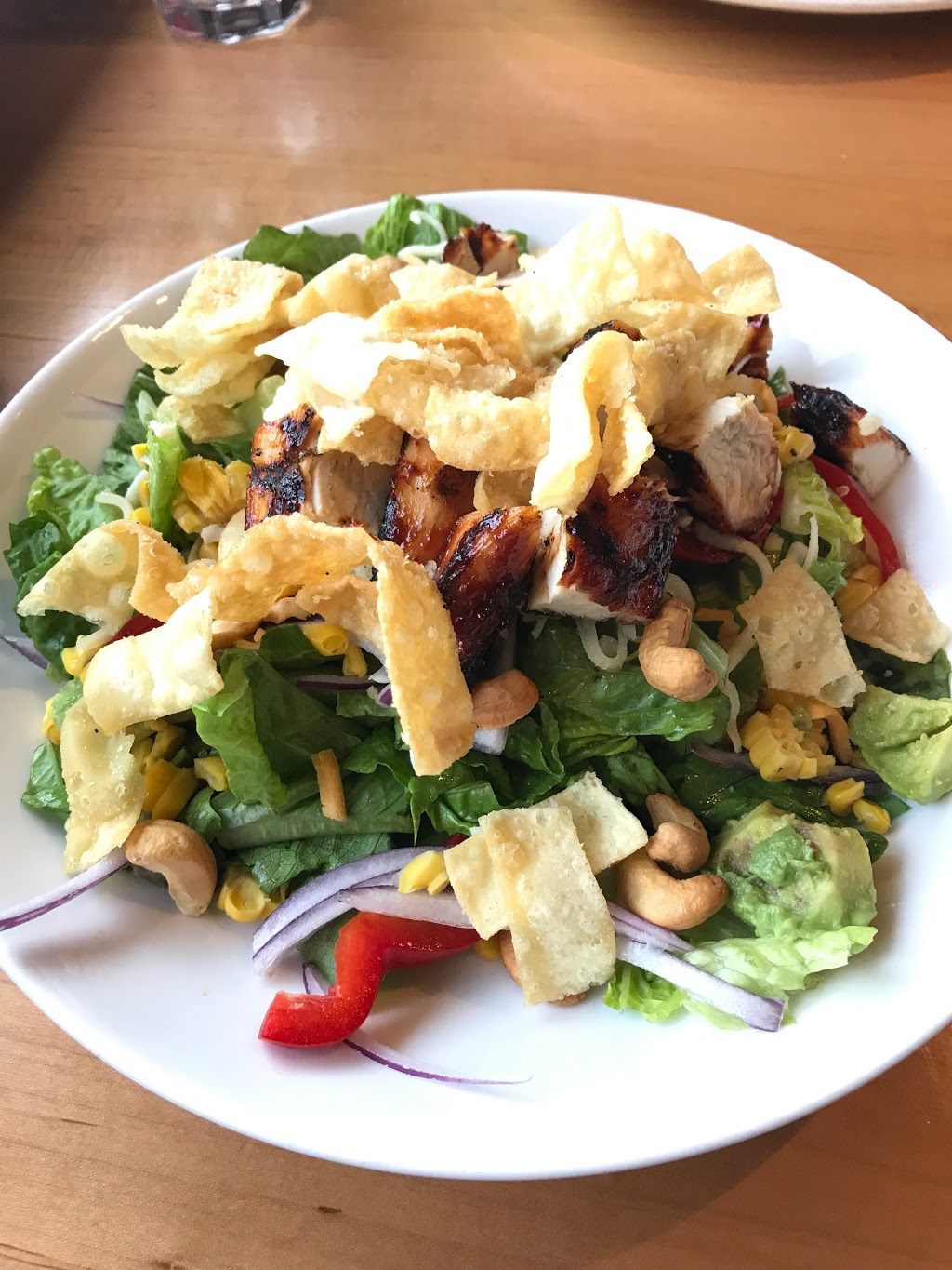 Smash Kitchen and Bar | 4261 Hwy 7, Unionville, ON L3R 9W6, Canada | Phone: (905) 940-2000