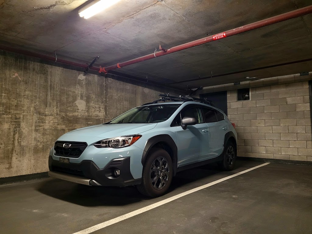 5 Minutes Lave Auto | 4213 Rue Drolet, Montréal, QC H2W 2L7, Canada | Phone: (514) 843-5345