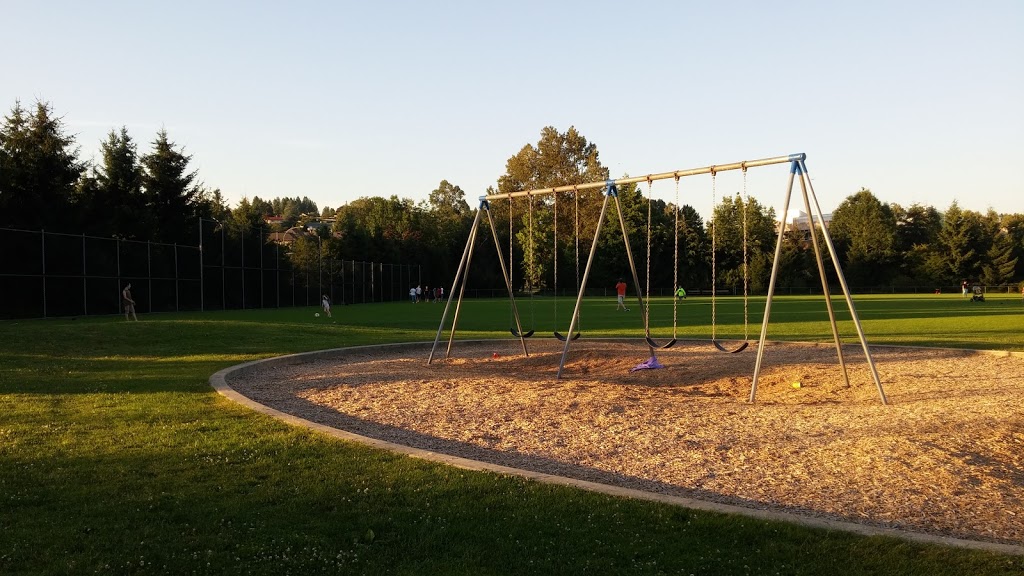 Terry Hughes Park | 8 8th Ave, New Westminster, BC V3L, Canada | Phone: (604) 521-3711