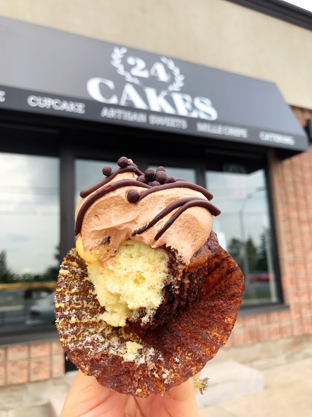 24 Cakes | 7 Race St, St. Catharines, ON L2R 3M1, Canada | Phone: (905) 685-8588