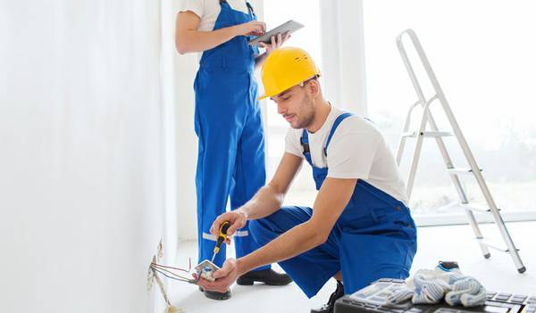 Électricien Repentigny 2D Électriciens Inc | 474 Rue du Village, Repentigny, QC J5Z 1S8, Canada | Phone: (514) 913-6540