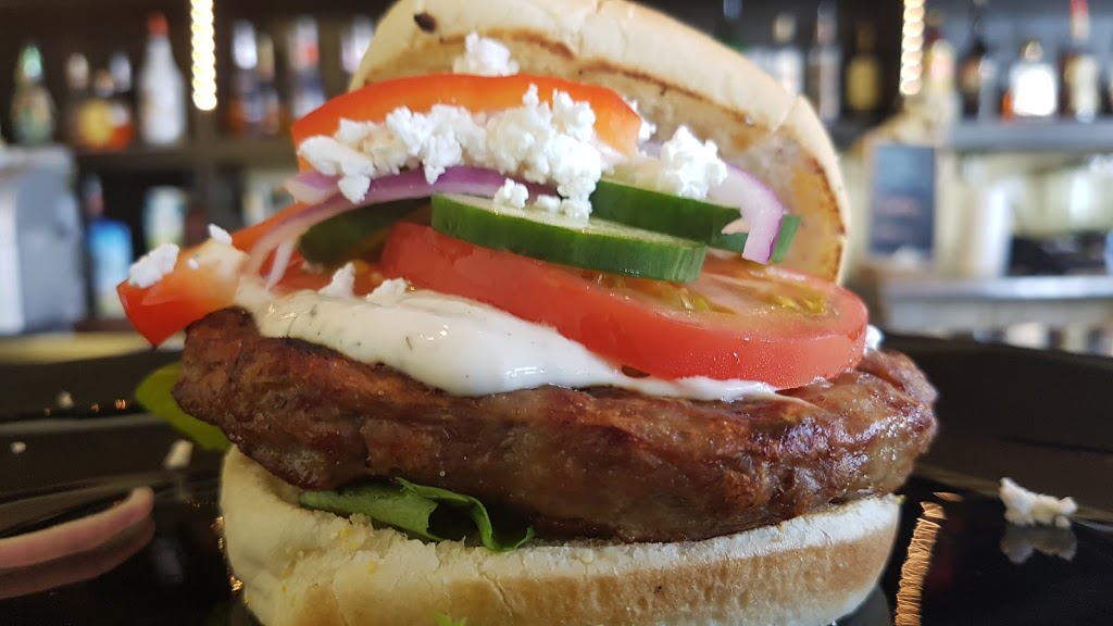 Old Iron Horse Restaurant & Lounge | 6000 48 Ave #1, Ponoka, AB T4J 1K2, Canada | Phone: (403) 783-4766