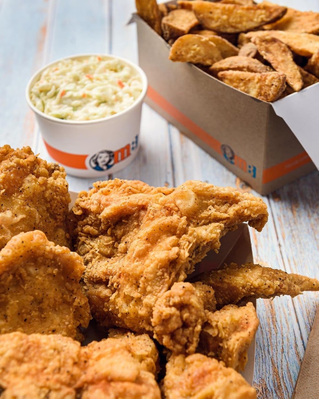 Mary Browns Chicken | 547 Norwich Ave #1, Woodstock, ON N4V 1C7, Canada | Phone: (519) 539-7878