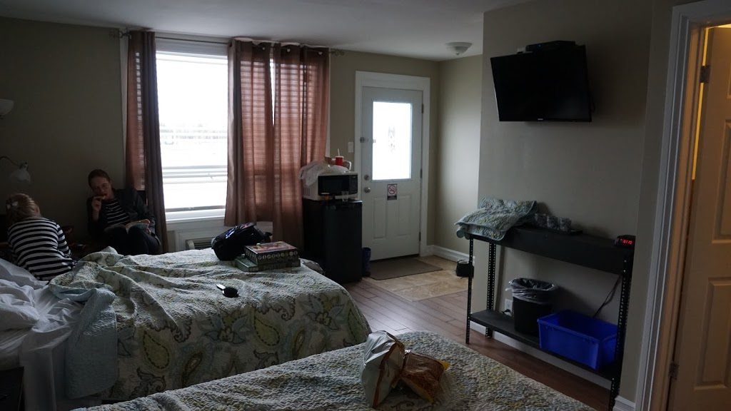 Goodmans Motel | 292 Hwy 17, McKerrow, ON P0P 1M0, Canada | Phone: (705) 869-1020