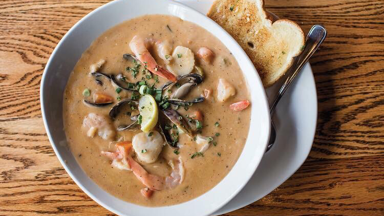 Grand Banker Bar & Grill | 82 Montague St, Lunenburg, NS B0J 2C0, Canada | Phone: (902) 634-3300