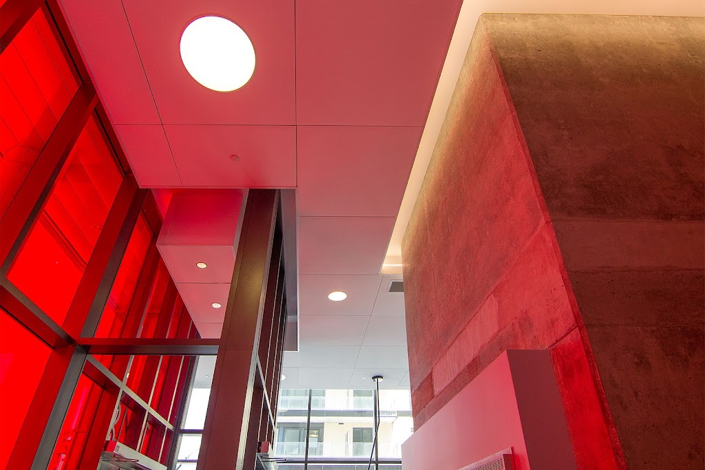 S.R. Construction Inc | 1032 Rue des Fabricants, Terrebonne, QC J6Y 2A6, Canada | Phone: (450) 964-2154