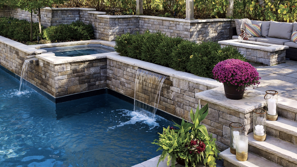 Stone Landscapes Inc | 650 Weber St N, Waterloo, ON N2V 2N2, Canada | Phone: (519) 888-9992