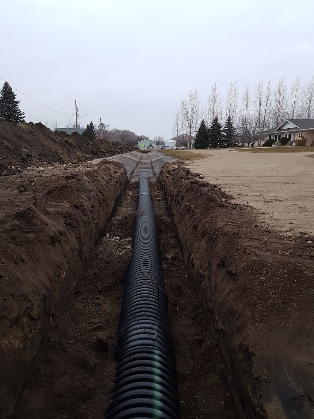 Hoes N More Rentals Ltd | 178 Aspen Ave, Saint Claude, MB R0G 1Z0, Canada | Phone: (204) 745-0320