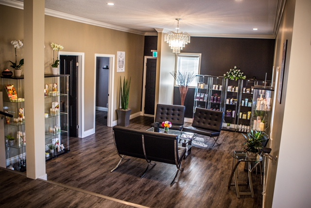 Juvenelle Day Spa | 1448 Adelaide St N, London, ON N5X 1J9, Canada | Phone: (226) 663-0533