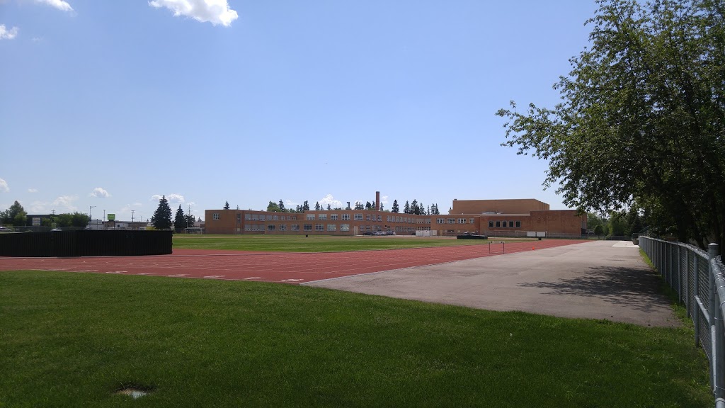 Strathcona School | 10450 72 Ave NW, Edmonton, AB T6E 0Z6, Canada | Phone: (780) 439-3957