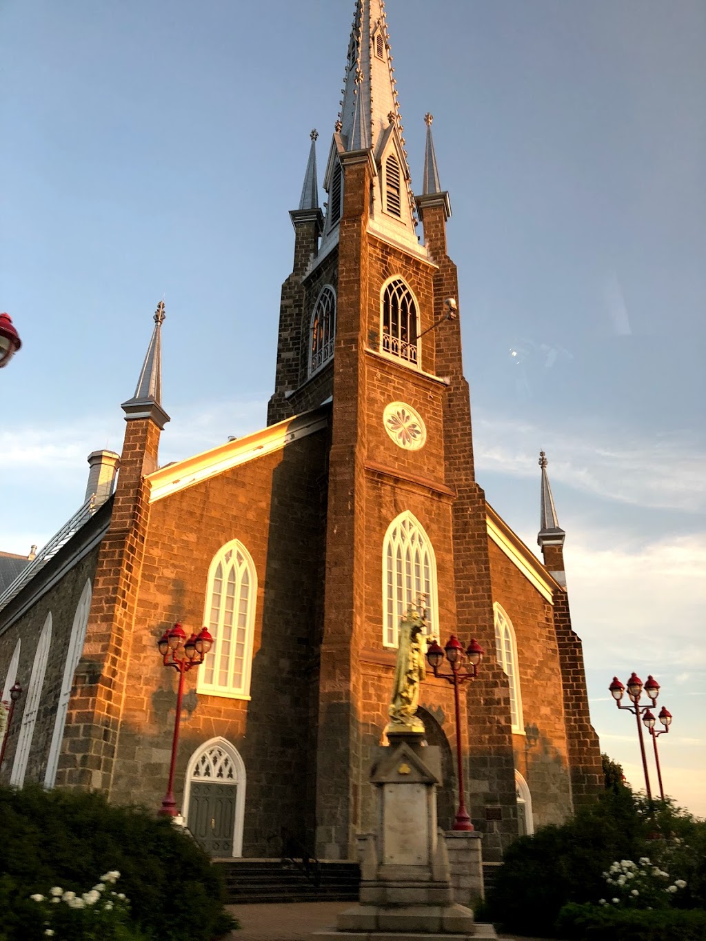 Presbytere De Ste Marie | 62 Rue Notre Dame S, Sainte-Marie, QC G6E 4A2, Canada | Phone: (418) 387-5467