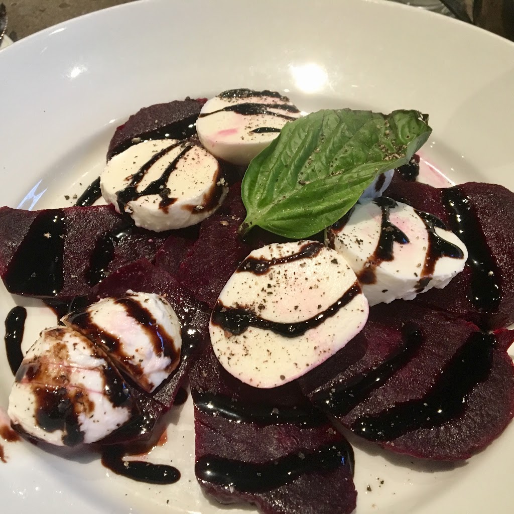 Pizza Banfi | 333b Lonsdale Rd, Toronto, ON M5P 1R3, Canada | Phone: (416) 322-5231
