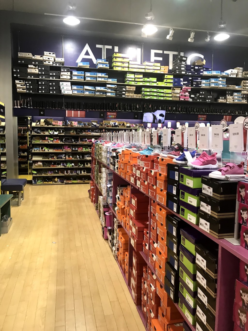 The Shoe Company | 3175 Hwy 7 UNIT 300, Markham, ON L3R 0T9, Canada | Phone: (905) 477-0697
