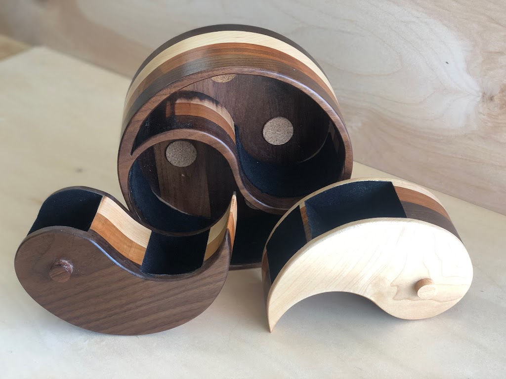 Doug Drakes fine Woodwork | 551 Agnes Dr, Strathroy, ON N7G 4C9, Canada | Phone: (226) 582-0134