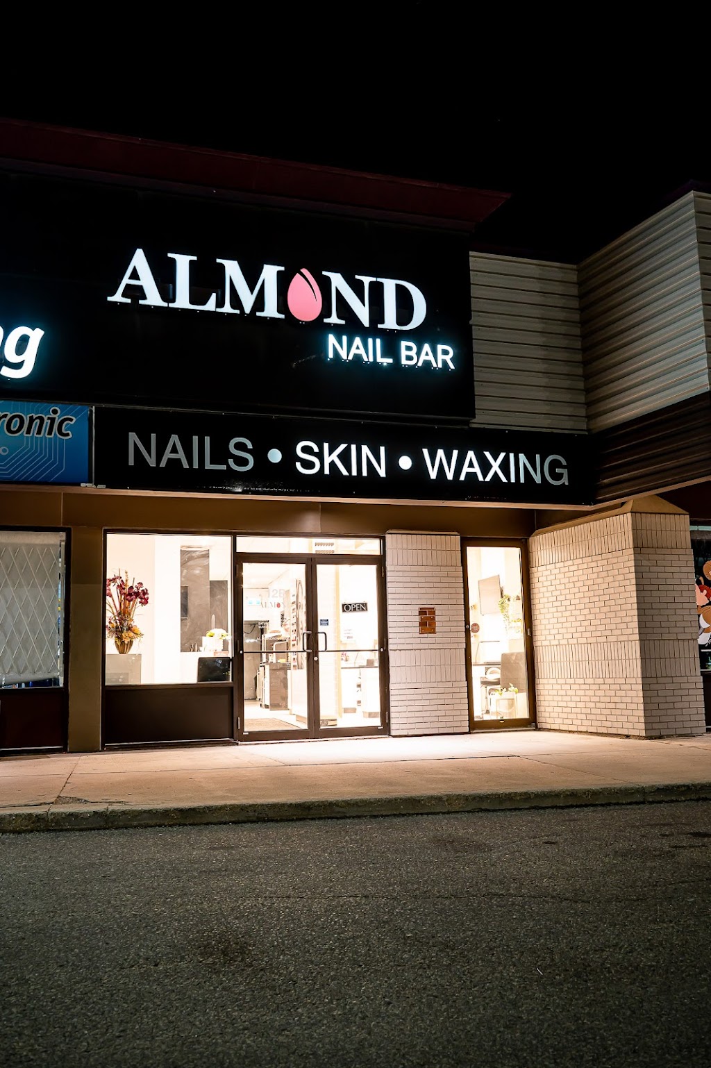 Almond Nail Bar 2188 McPhillips St 12B Winnipeg MB R2V 3P4 Canada   Fc3f46a8a092aebb0f363c69f3326965  Manitoba Winnipeg Leila Mcphillips Triangle Almond Nail Bar 204 306 8604html 