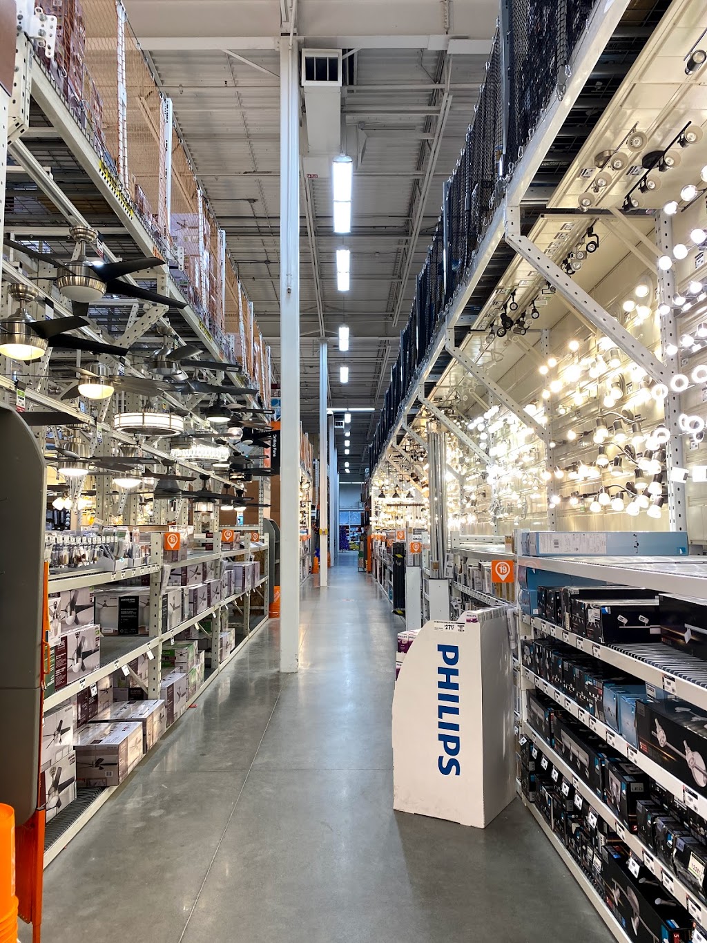 The Home Depot | 10 Barrie View Dr, Barrie, ON L4N 6A7, Canada | Phone: (705) 733-2800