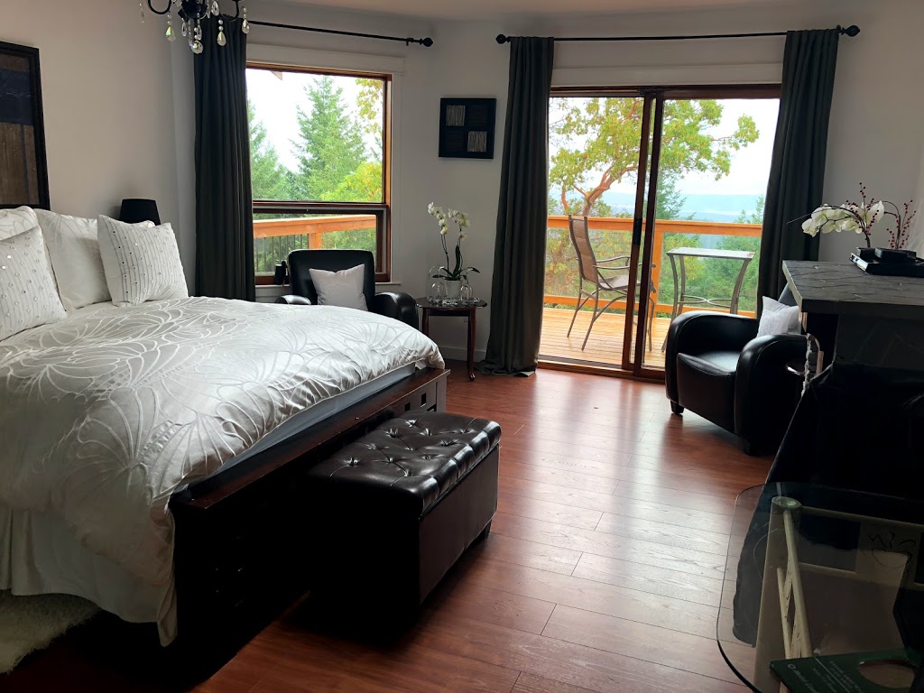 Armand Heights | 221 Armand Way, Salt Spring Island, BC V8K 2B6, Canada | Phone: (250) 653-0077