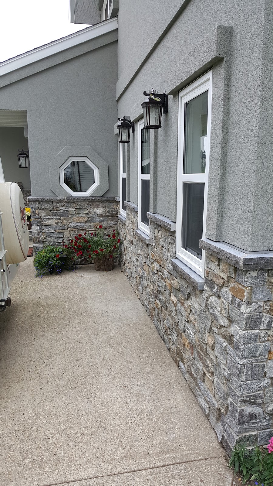 Lega Construction LTD. | 7820 Schmid Pl NW, Edmonton, AB T6R 0K7, Canada | Phone: (780) 999-3278