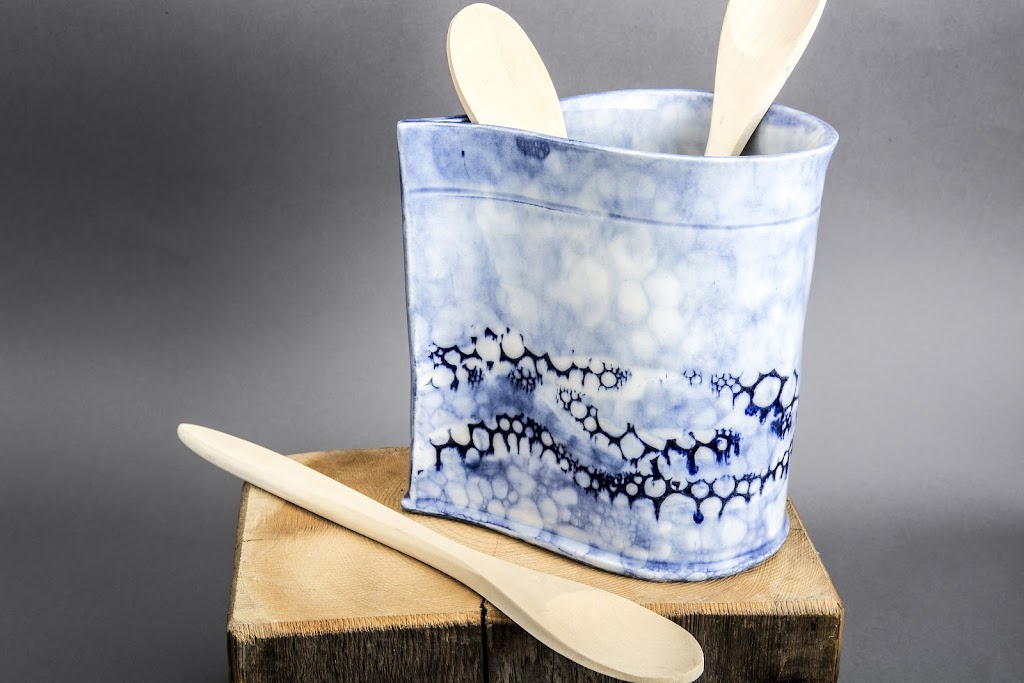 Purple Door Pottery Studio | 2368 Eagle Lake Rd, Eagle Lake, ON K0M 1S0, Canada | Phone: (705) 754-3536
